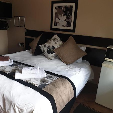 Tsessebe Guesthouse Bloemfontein Eksteriør billede