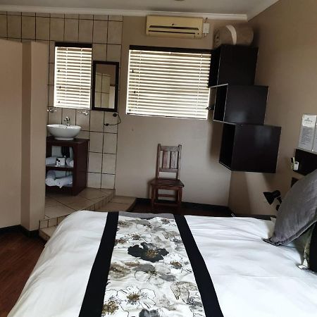 Tsessebe Guesthouse Bloemfontein Eksteriør billede