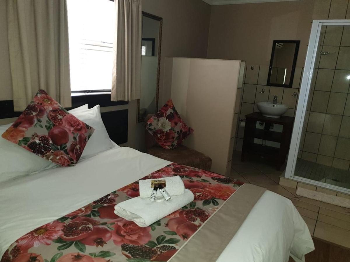 Tsessebe Guesthouse Bloemfontein Eksteriør billede
