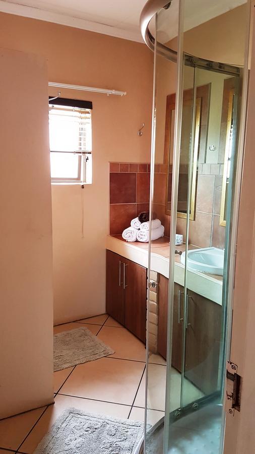 Tsessebe Guesthouse Bloemfontein Eksteriør billede